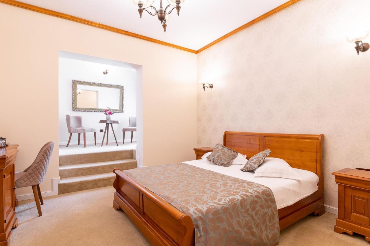 Red Confort Hotel Boutique อเล็กซานเดรีย ภายนอก รูปภาพ